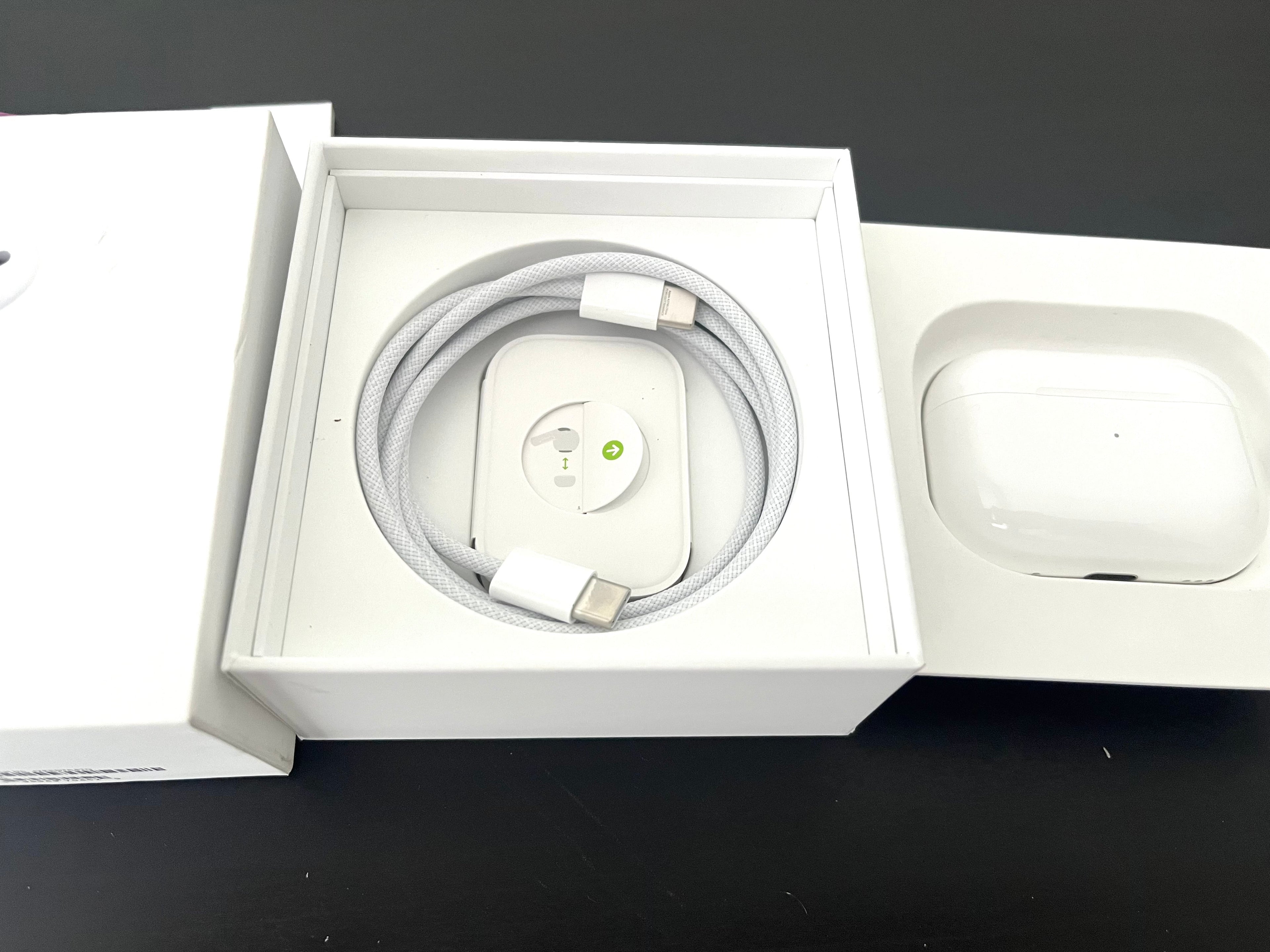 Apple AirPods Pro (2nd Generation) – USB-C Charging Case | Open Box