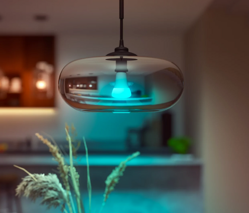 Ampoule intelligente Philips - ambiance blanche et colorée - 100 W (A21-E26)